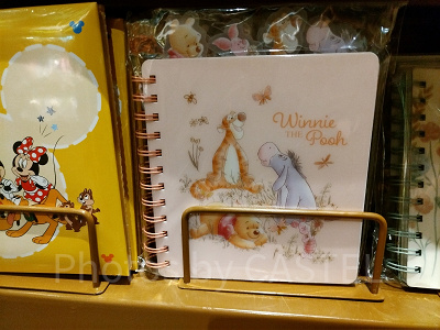 上海ディズニーくまのプーさんグッズ:プーと仲間たちのリングノート