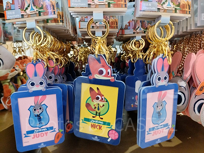 上海ディズニーズートピアグッズ：パスケース（ジュディ・ニック）