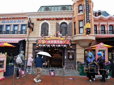 上海ディズニーランド:クッキーアン・ベーカリー・カフェ