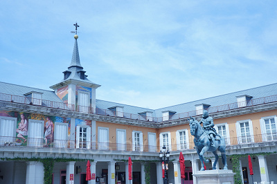 志摩スペイン村のチケット：みえトク〜ポン