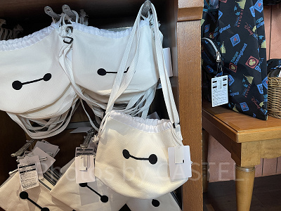 ショルダーバッグ