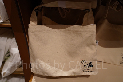 ショルダーバッグ