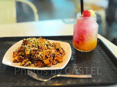 シンガポール動物園：フードコートのご飯