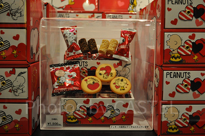 スヌーピーの箱入りアソートスイーツ