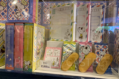 スヌーピー せんべいポスティング