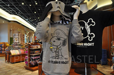 スヌーピー「SNOOPY HALLOWEEN」フード付きパーカー