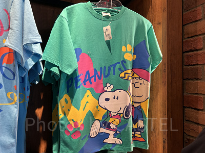 スヌーピーTシャツ