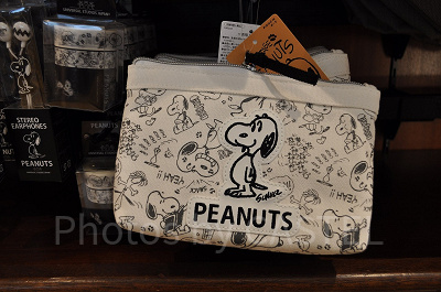 スヌーピー「VINTAGE PEANUTS」モノトーン/ポーチ