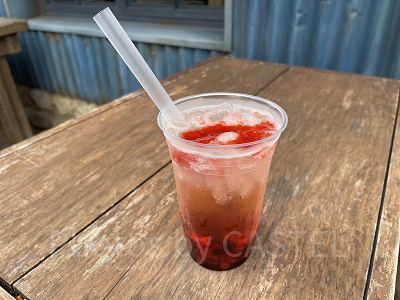 スパークリングタピオカティー(ストロベリー)