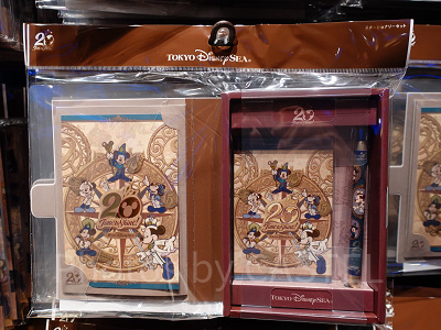 11/1発売】ディズニーシー20周年グッズ14選！20年間の思い出がデザイン