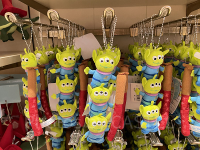 ぬいぐるみバッジ(トイ・ストーリー×東京ディズニーリゾートグッズ)