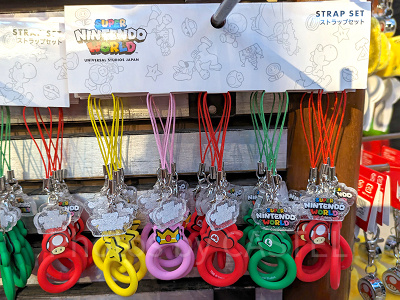 スーパーニンテンドーワールドのストラップセット