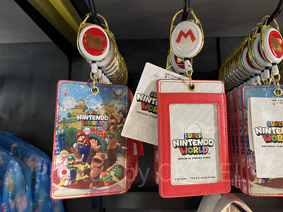 スーパーニンテンドーワールドリール付きチケットホルダー