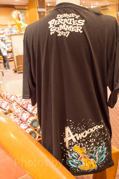 Tシャツ 裏側