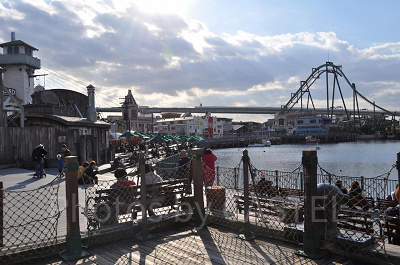 ラグーン沿いテラス