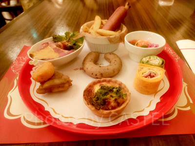 ザ・ダイヤモンド・バラエティマスターの食事メニュー