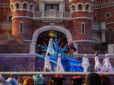 ゴールデン・フェアリーテイル・ファンファーレ：歌詞は中国語ではなく英語です。みんな楽しそうに歌っていました