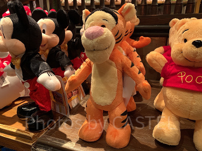 ふわふわでかわいい！ディズニーで買えるくまのプーさんのぬいぐるみ27選！