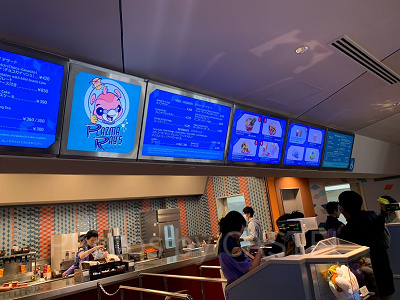 東京ディズニーランド「プラズマ・レイズ・ダイナー」