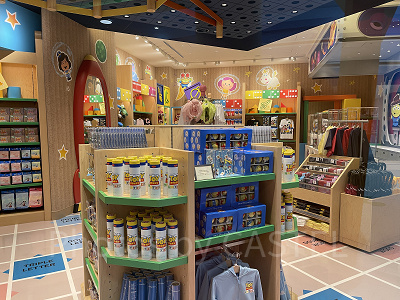 ギフトプラネットの店内