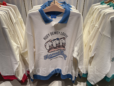 ヒューイデューイルーイ トレーナー　レッド 長江愛実🐰まなみん | ディズニーシー❤️💙 26日から発売の