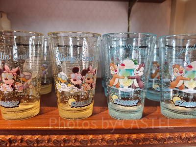 タンブラー（Hello Hello SUMMER!グッズ）写真左
