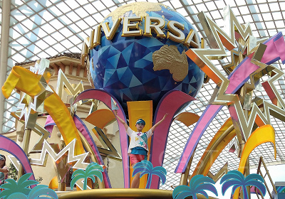 ユニバーサルグローブ