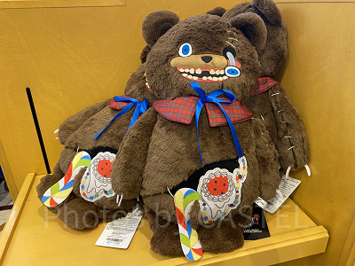 ユニバハロウィン2022グッズ:ハミクマクッション