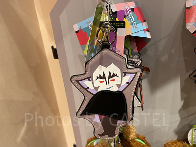 ユニバハロウィン2022グッズ：キーチェーン（表）