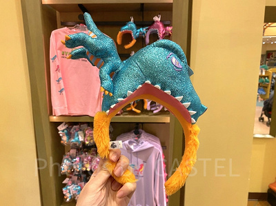 ユニバの新恐竜グッズ「ジュラシック・パーク  I’M EVOLVING」（グリーン）