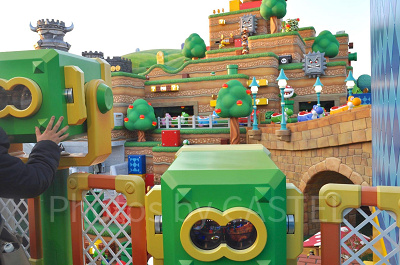 ユニバのパワーアップバンド:エリア内の双眼鏡で隠れキャラを見つける