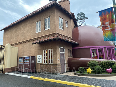 ユニバの自動販売機：イッツ・ソー！フラッフィ横