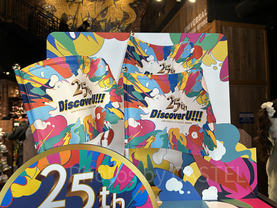 USJ25周年グッズのパレードフラッグ