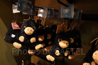 USJファンタビグッズ:ニフラーマスコットキーチェーン