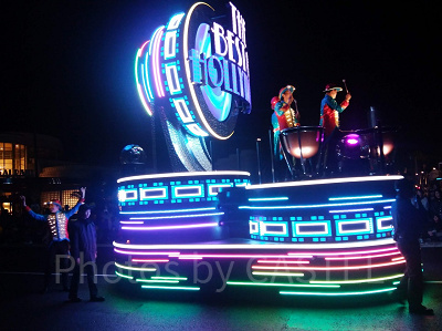 USJのナイトパレード