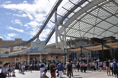 USJのショップ/「バックロット・アクセサリー」