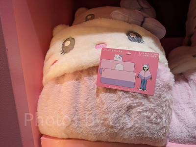 USJ冬グッズ/キティのフード付きポンチョ