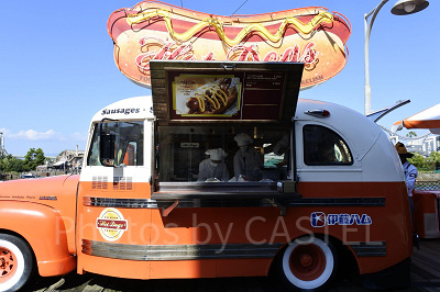 USJ／ユニバーサルマーケットのホットドッグカート