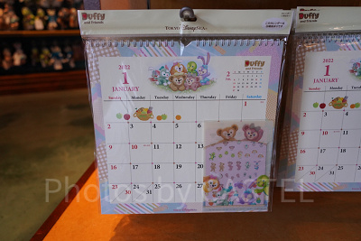 壁掛けカレンダー（ダッフィー＆フレンズ）