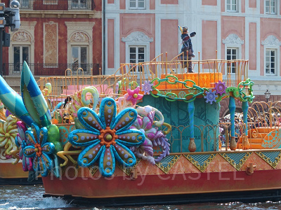 水上ショーの時間には注意！