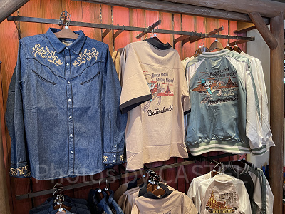 ウエスタンウエアの洋服