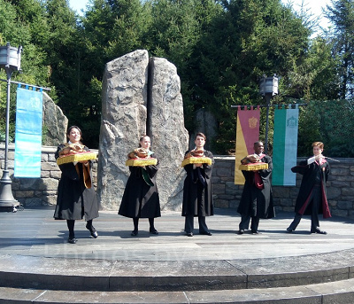 「フロッグ・クワイア」とは?