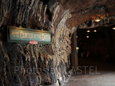 センターオブジアースのプレミアアクセスの待ち時間はどれくらい?