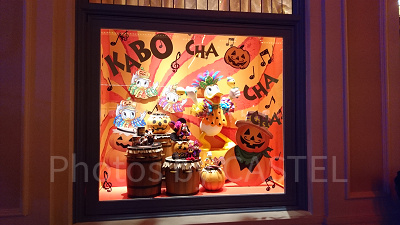 ナイトハイ・ハロウィーンで流れている曲は？