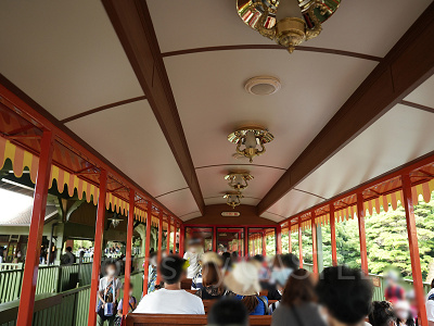 座席は左右どちらが良い?