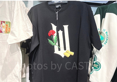 ウィキッドの黒いTシャツ