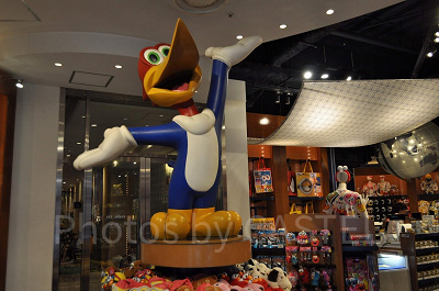 ウッディウッドペッカー