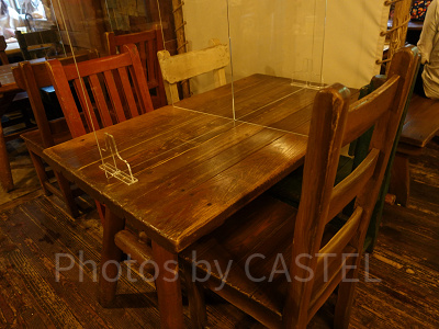 ユカタン・ベースキャンプ・グリル:屋内席