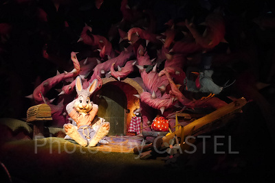 「ジッパ・ディー・ドゥー・ダー」(『南部の唄』/ スプラッシュ・マウンテンより)