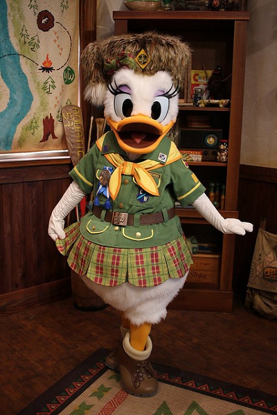 ディズニーランド キャラクターグリーティング施設4選 キャラグリを楽しめる場所まとめ